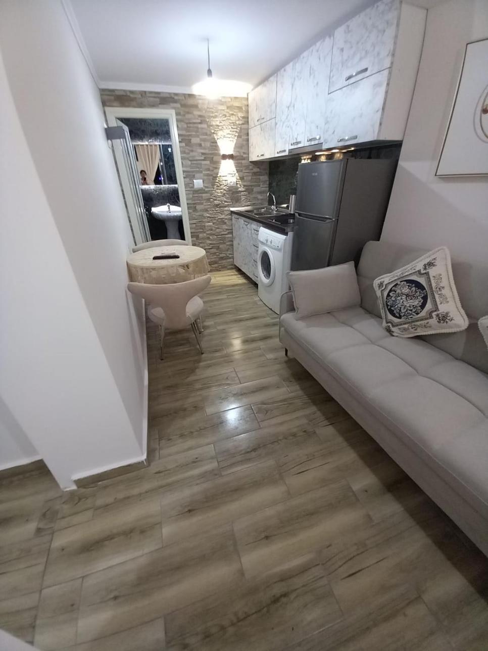 Villa Heljos Apartaments Vlorë Værelse billede