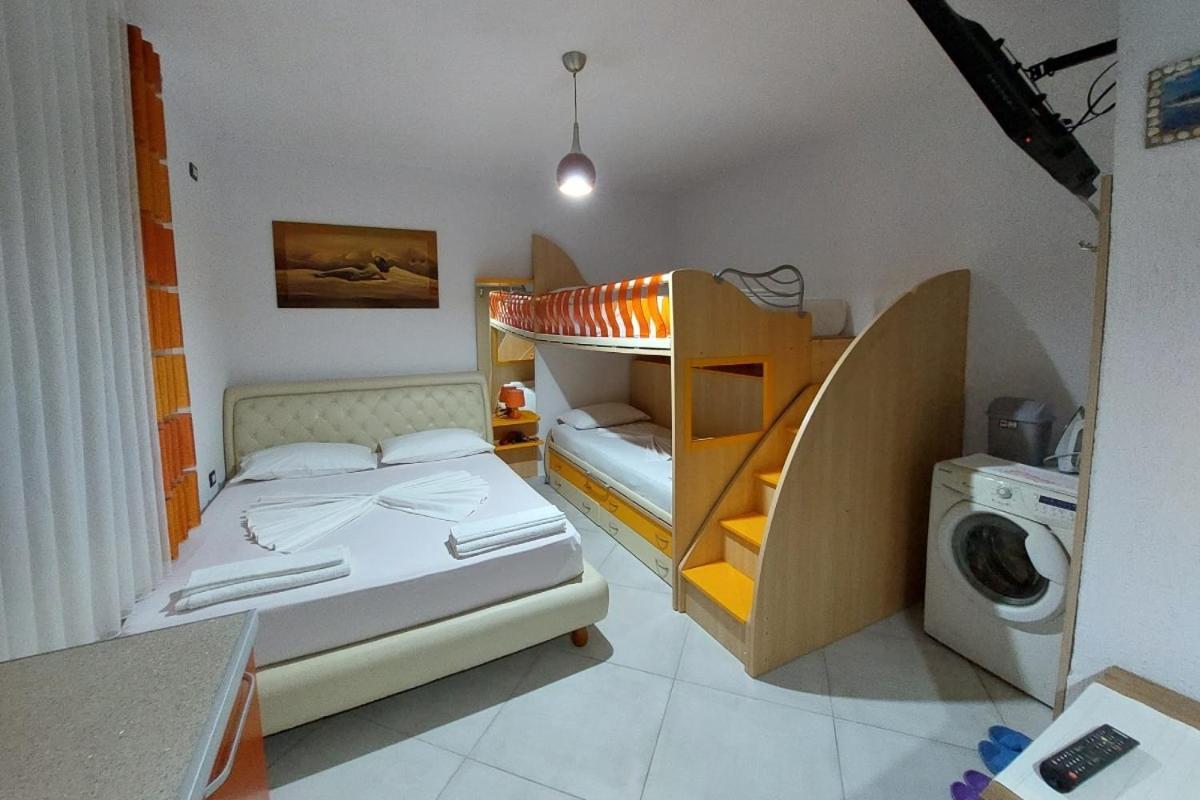 Villa Heljos Apartaments Vlorë Værelse billede
